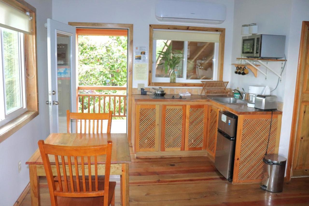 Hotel Posada Seremein ,West Bay ,Roatan Екстериор снимка