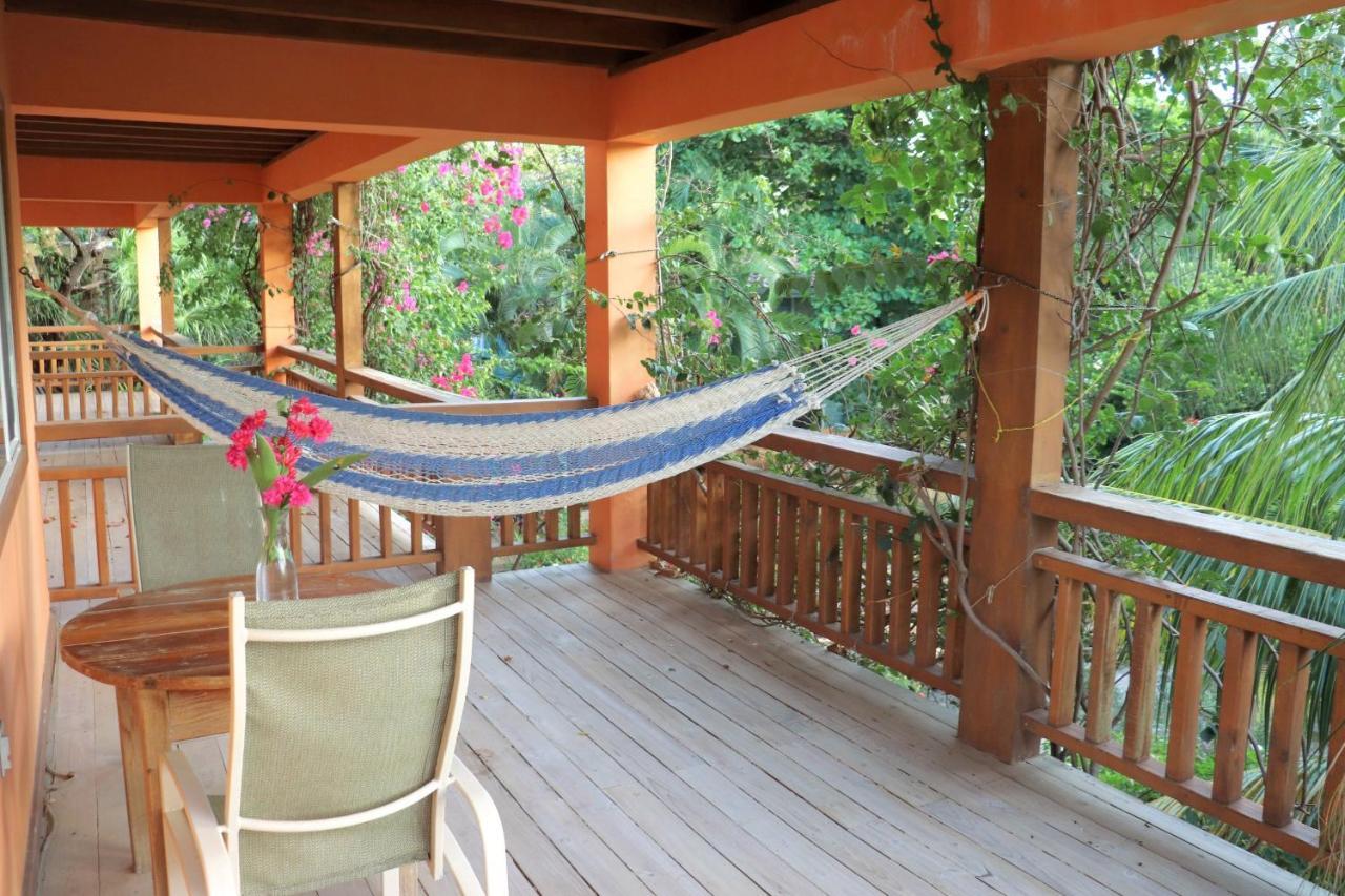 Hotel Posada Seremein ,West Bay ,Roatan Екстериор снимка