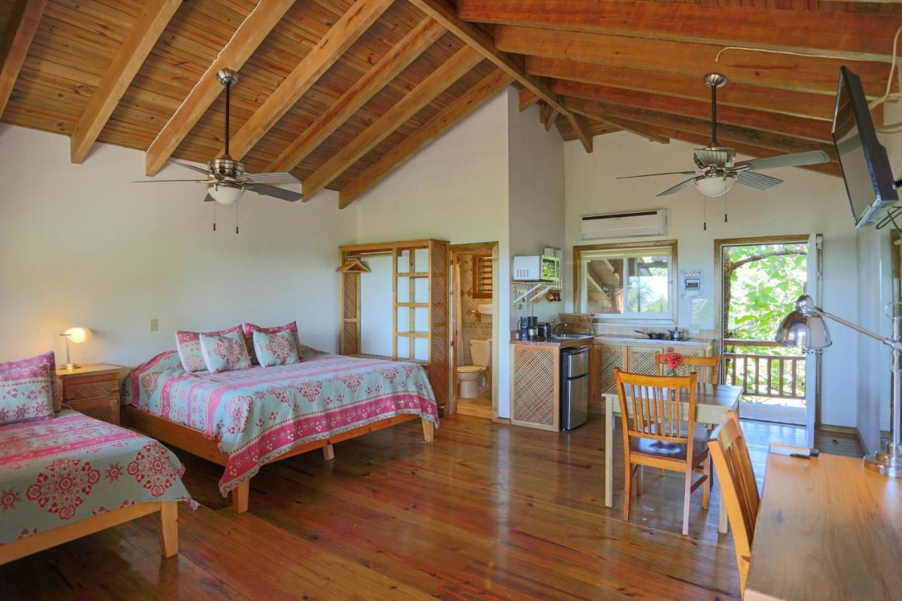 Hotel Posada Seremein ,West Bay ,Roatan Екстериор снимка