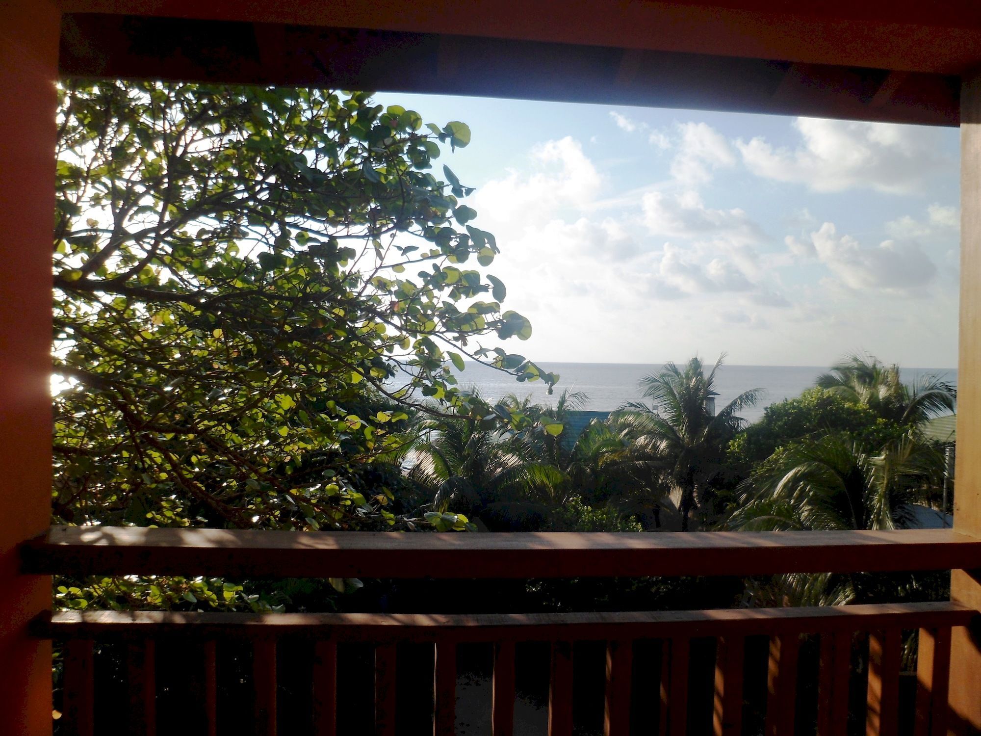 Hotel Posada Seremein ,West Bay ,Roatan Екстериор снимка