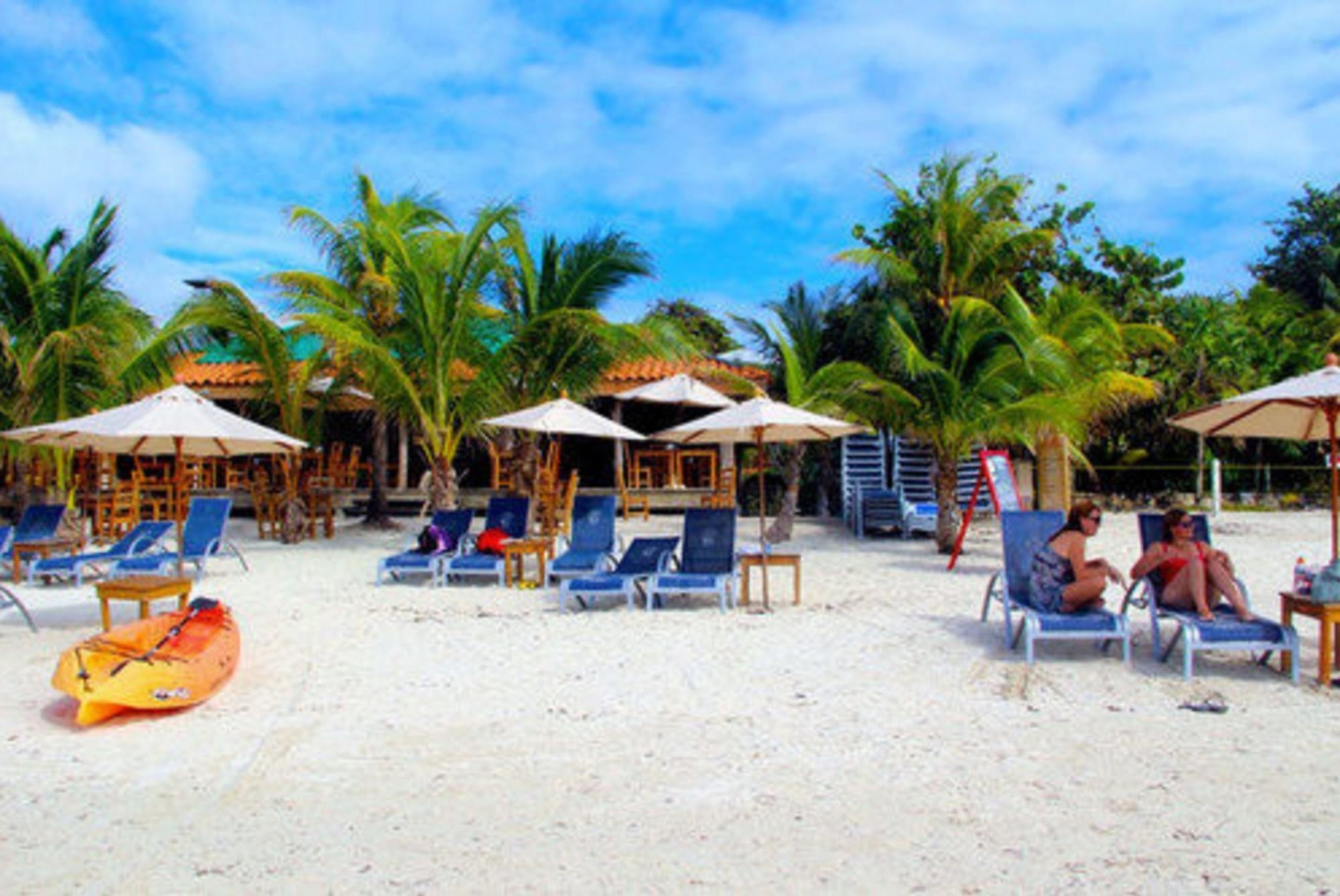 Hotel Posada Seremein ,West Bay ,Roatan Екстериор снимка
